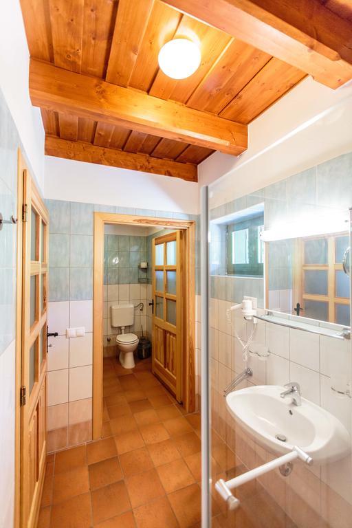 Oereghegyi Apartman Vindornyalak Zimmer foto