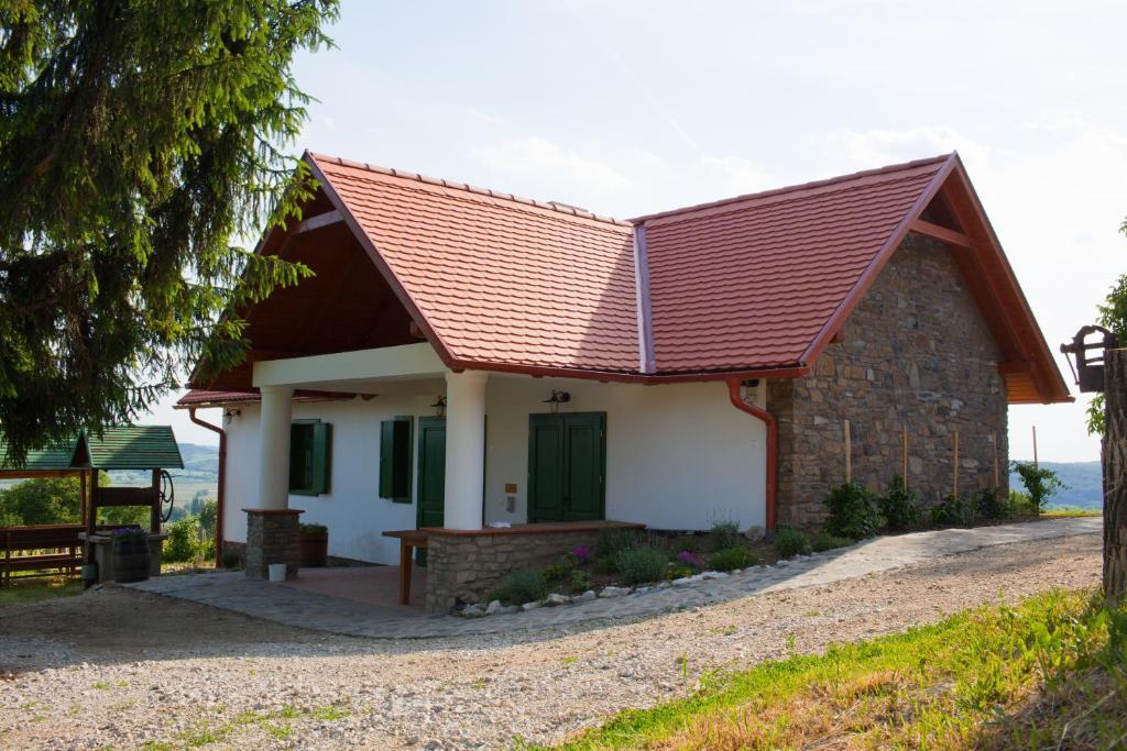 Oereghegyi Apartman Vindornyalak Zimmer foto