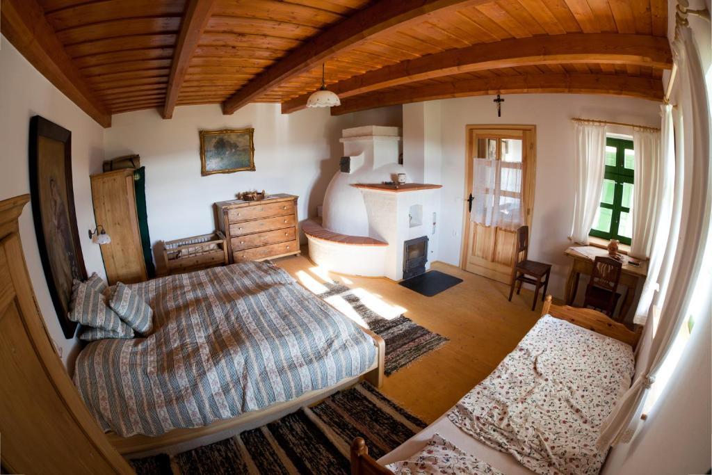 Oereghegyi Apartman Vindornyalak Zimmer foto